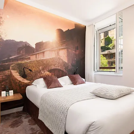 Hotel Restaurant Le Relays Du Chasteau - Logis Brousse-le-Chateau