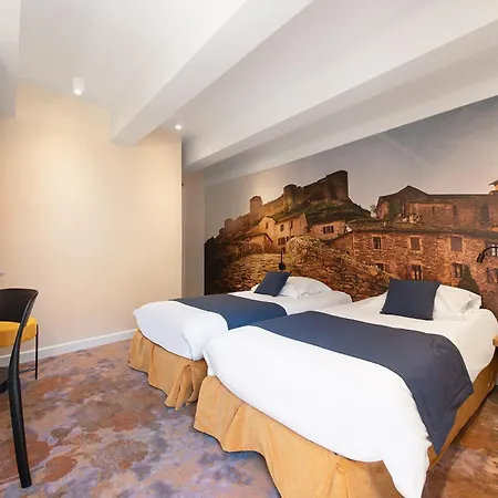 Restaurant Le Relays Du Chasteau - Logis Hotel Brousse-le-Chateau