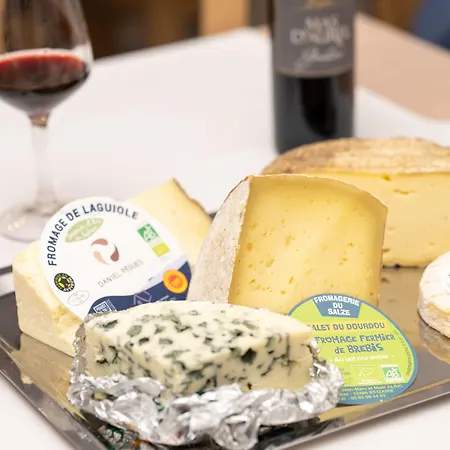 Hotel Restaurant Le Relays Du Chasteau - Logis 3*