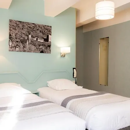 Hotel Restaurant Le Relays Du Chasteau - Logis