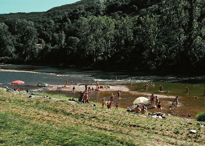 Restaurant Le Relays Du Chasteau - Logis 3* Brousse-le-Château